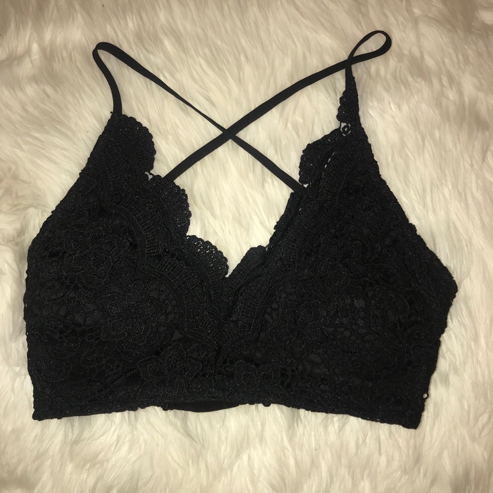 Black lace crop top